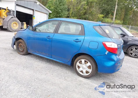 2009 Toyota Matrix z USA, uszkodzony, nr VIN 2T1KU40E69C152819